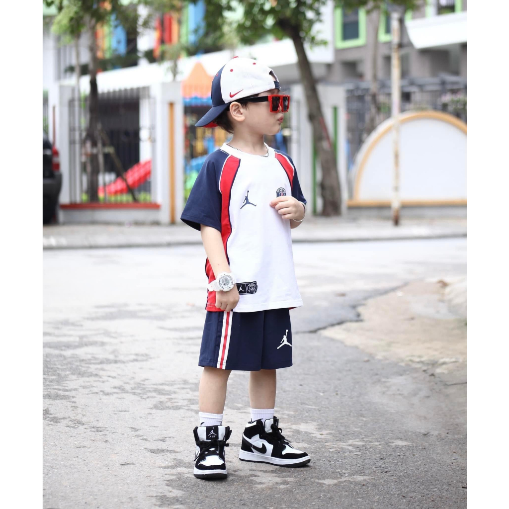 Bộ Pari PSG trẻ em từ 8kg đến 55kg