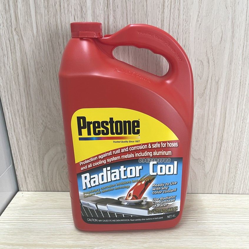 Nước làm mát Prestone đỏ 4 lít phù hợp mọi dòng xe và động cơ