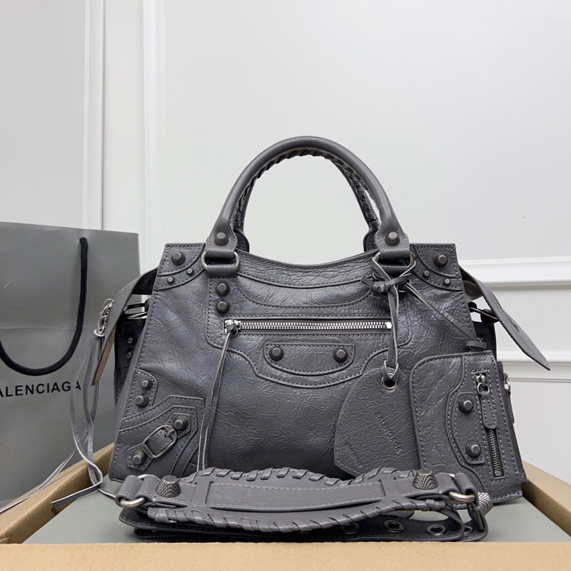 Túi xách Balenciaga Neo Cagole XS 1:1 da cừu hiệu ứng nhăn nguyên miếng size 32x21x14cm