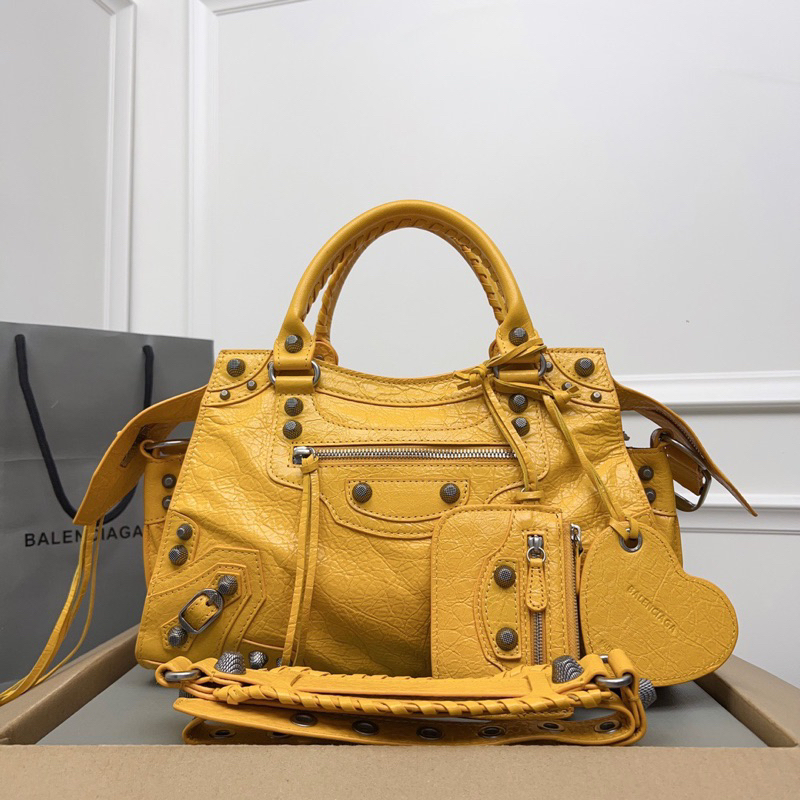 Túi xách Balenciaga Neo Cagole XS 1:1 da cừu hiệu ứng nhăn nguyên miếng size 32x21x14cm