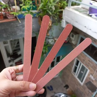 Dũa móng màu nâu loại rẻ