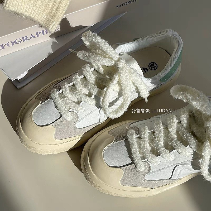 Giày Ulzzang Dáng Thể Thao Gót Xanh Lá Cây