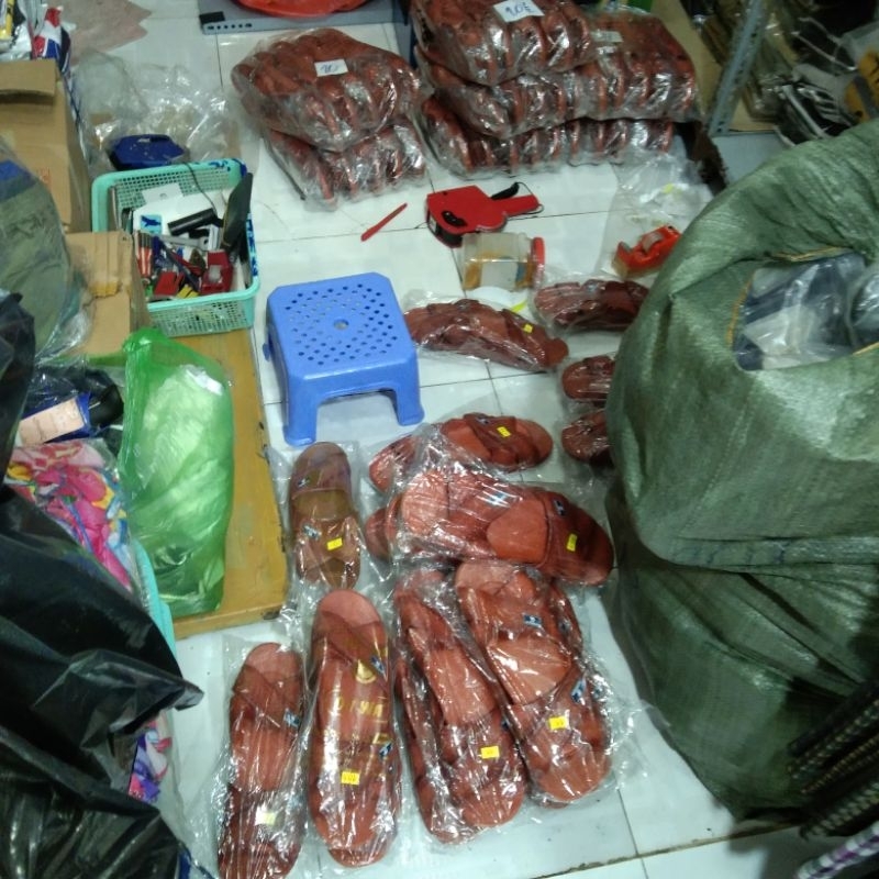 Dép Mủ Nam Đi Êm Chịu Nước