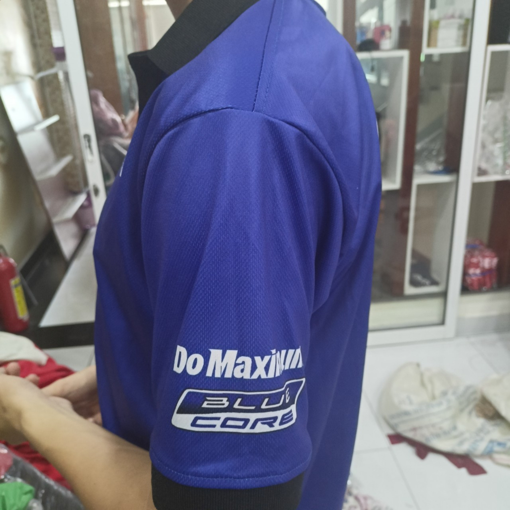 Áo thun xanh yamaha, áo thun trắng và váy yamaha
