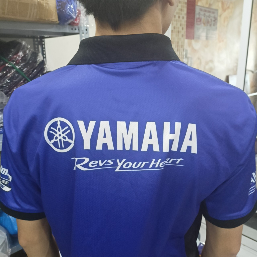 Áo thun xanh yamaha, áo thun trắng và váy yamaha