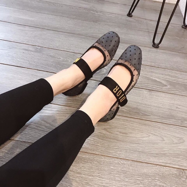 Giày búp bê Dior phong cách tiểu thư Vintage