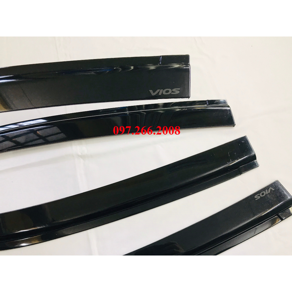 Vè che mưa xe Toyota Vios 2014 - 2017 nhựa đen thái cao cấp, dày dặn, sáng bóng