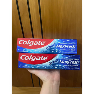 Combo 2 kem đánh răng Colgate MaxFresh