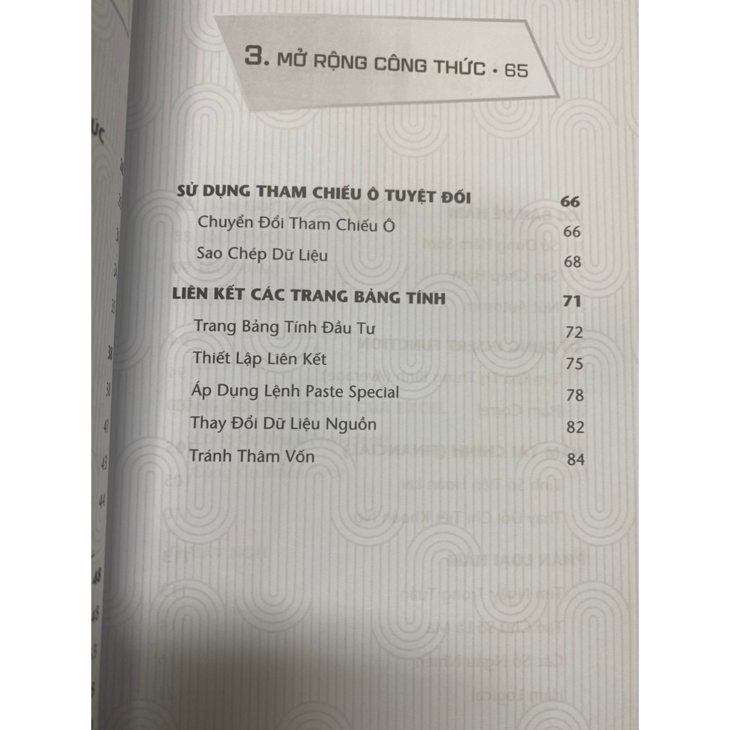 Sách Vanlangbooks - Tin Học Văn Phòng - Công Thức Và Hàm Ecxel