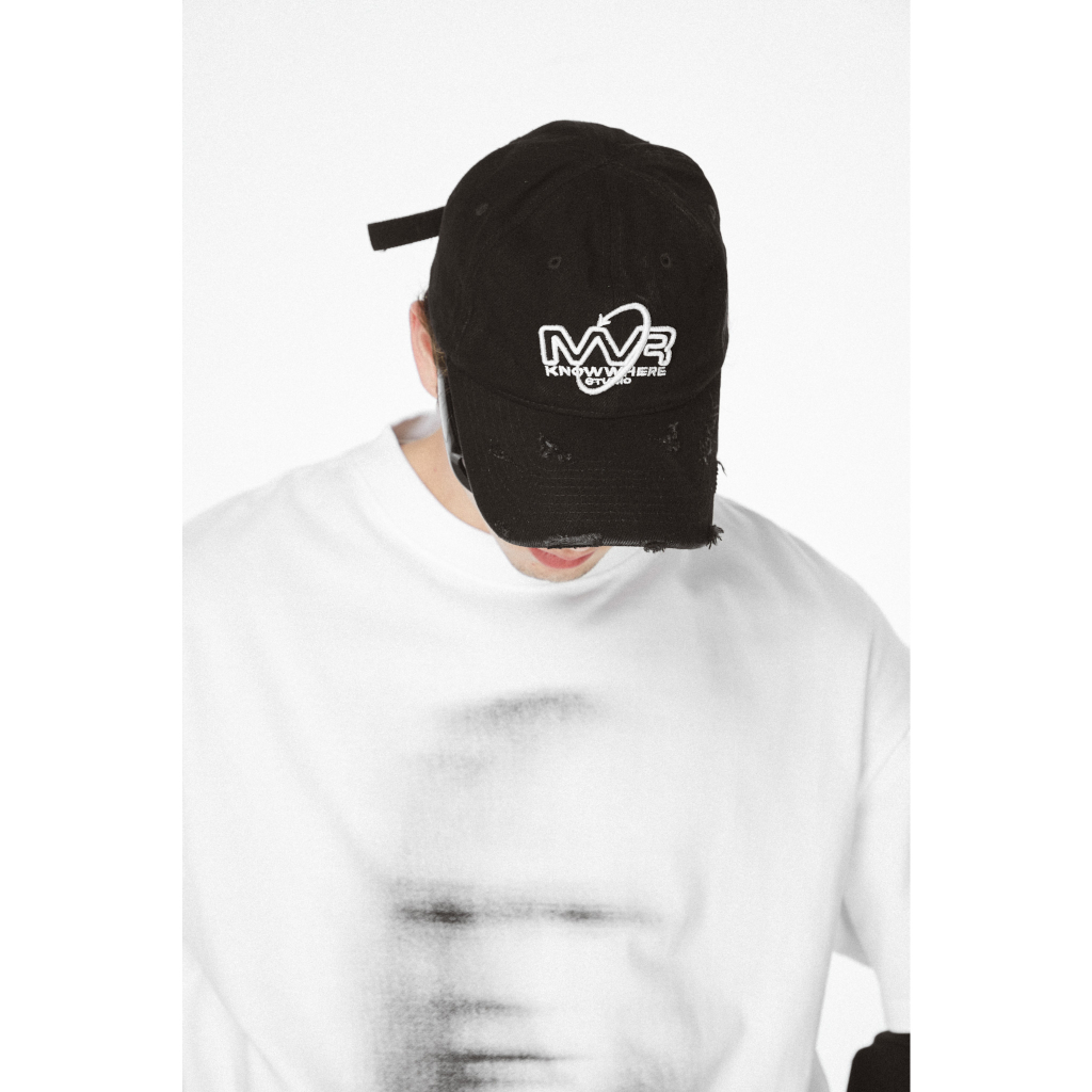 Nón Knowwhere x Maverik Distressed Vintage màu Đen