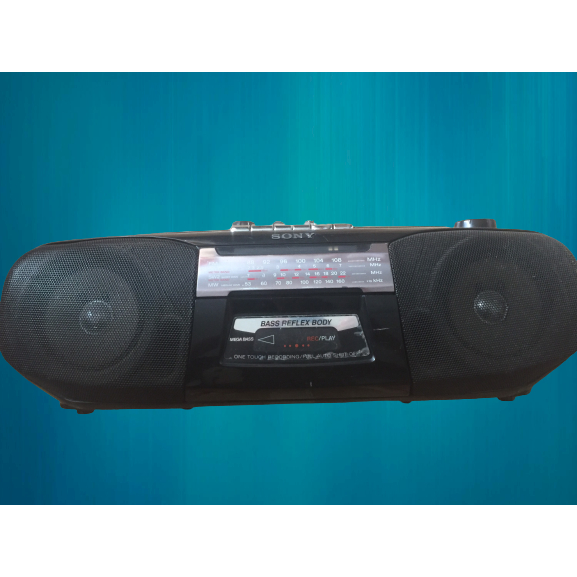 RADIO CASSETTE