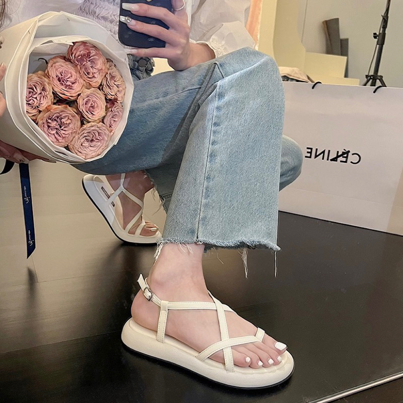 Sandal nữ xỏ ngón quai mảnh đế bằng thời trang
