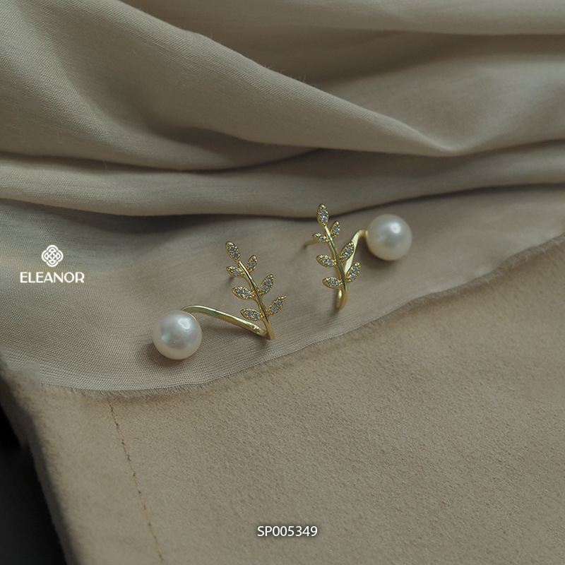 Bông tai nữ chuôi bạc 925 Eleanor Accessories hình lá đính ngọc trai phụ kiện trang sức 5349
