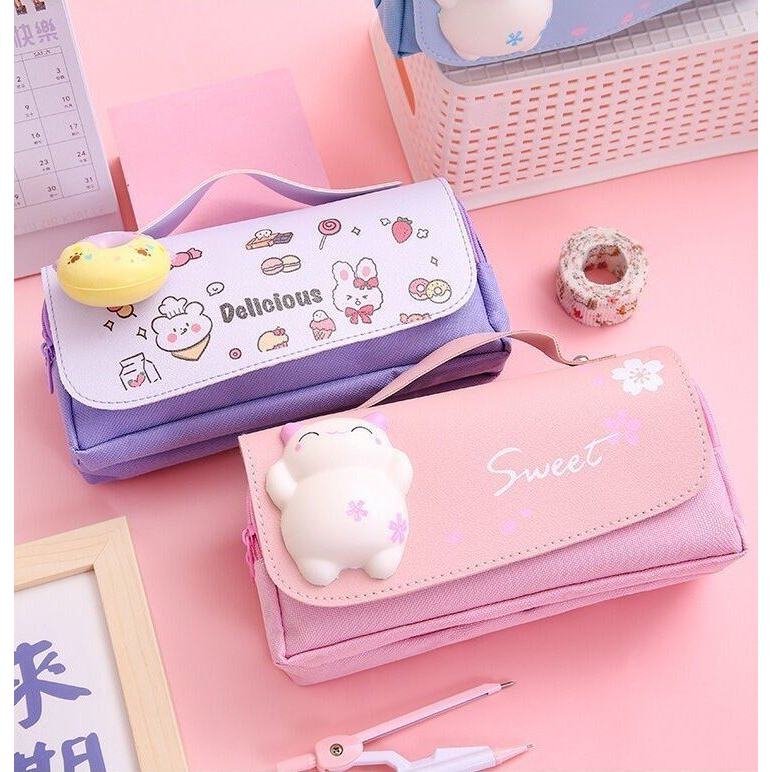 Túi Bút Chất Liệu Vải Nhiều Ngăn Có Gắn Squishy