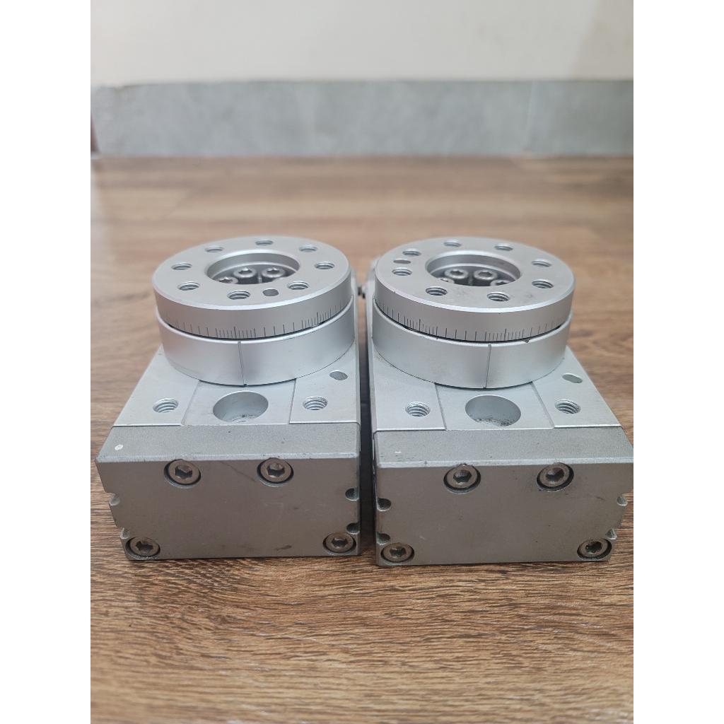 Xilanh xoay 90 độ SMC MSQA50A-M9BL