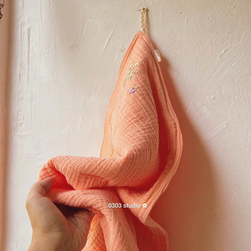 | 0303 studio | khăn tắm muslin thêu tay - 70cm