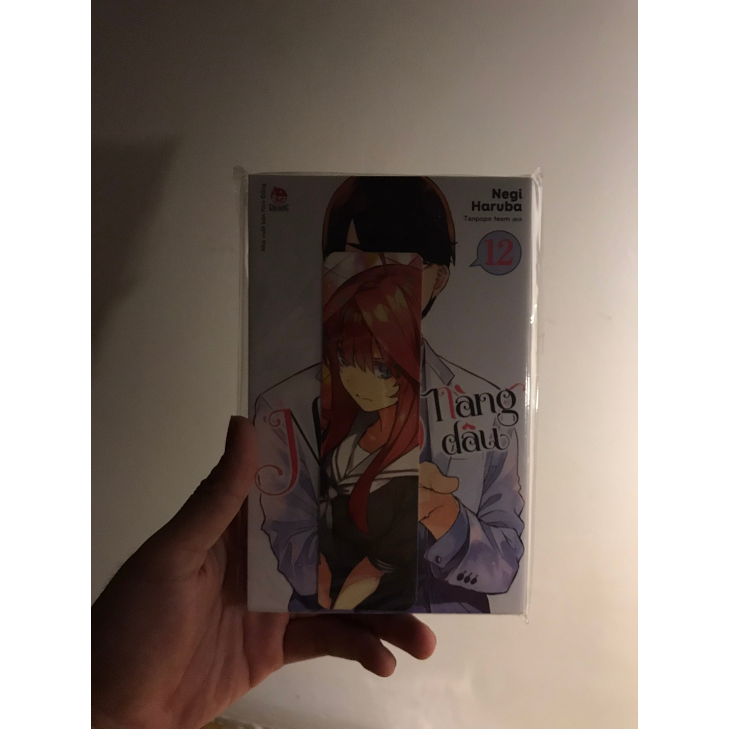 Nhà có 5 nàng dâu tập kèm bookmark