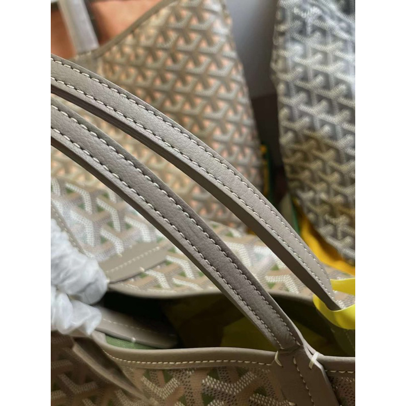 Tui tote goyard