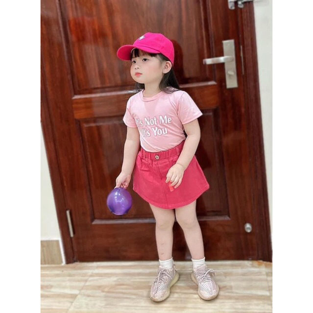 Sét chân váy hồng mix cùng áo phông thời trang cho bé gái từ 8-29kg