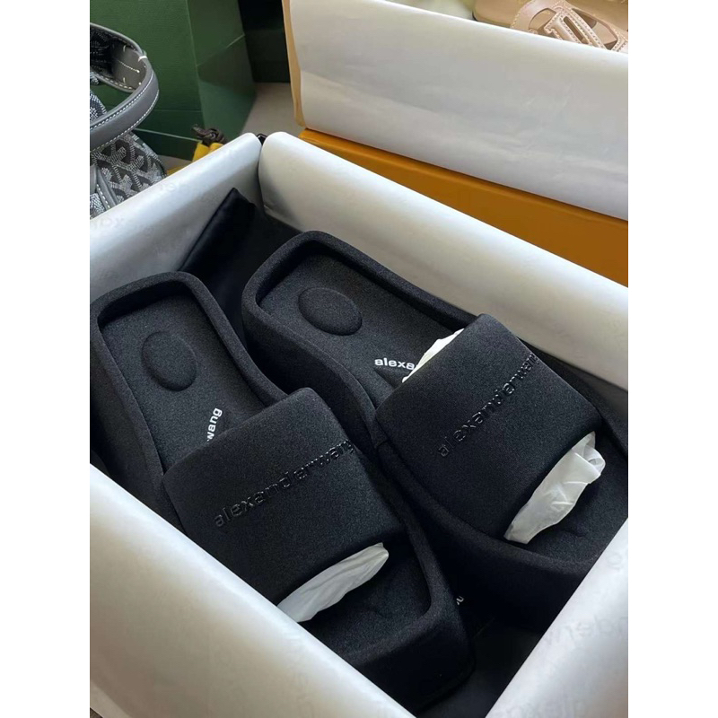 Dep Alexwang màu đen