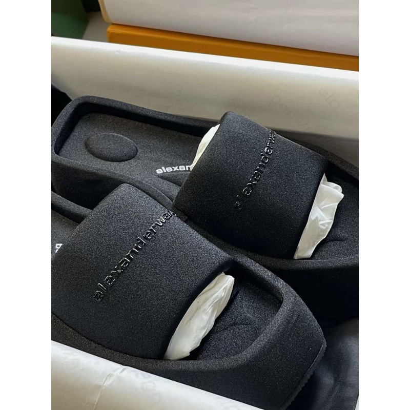 Dep Alexwang màu đen