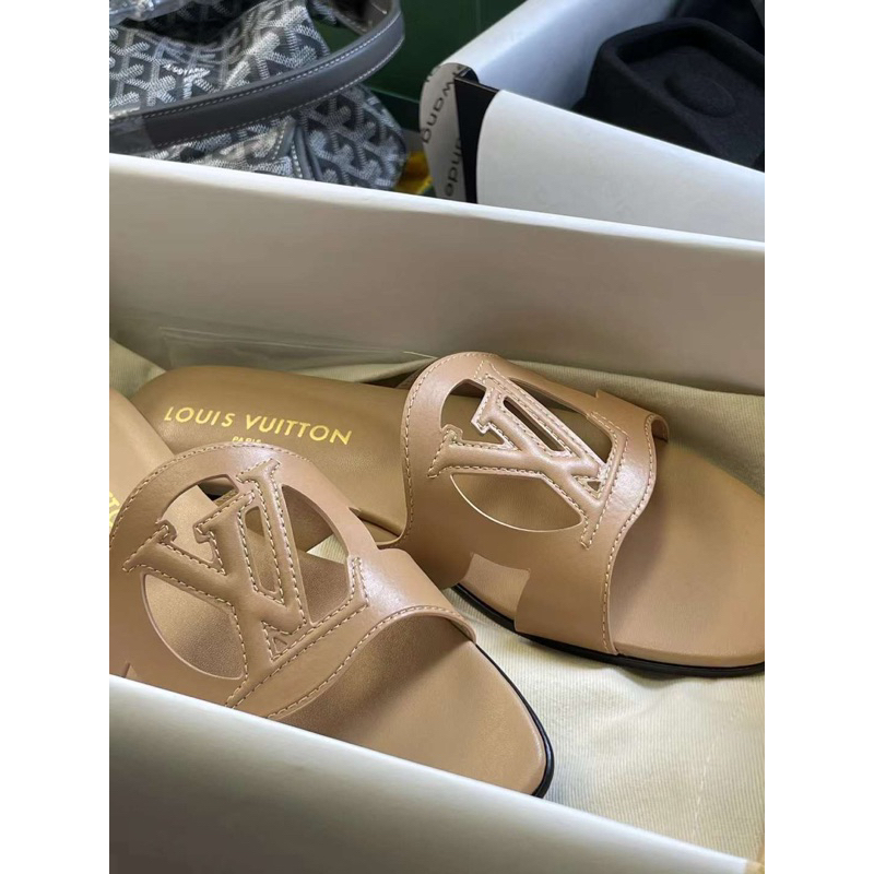 Dep lê lv màu nude