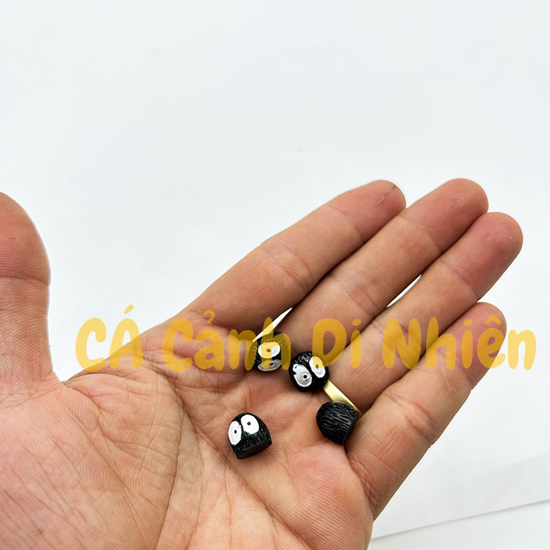 Tiểu cảnh mô hình tiểu hắc Susuwatari mini trang trí hồ cá Terrarium 1 con