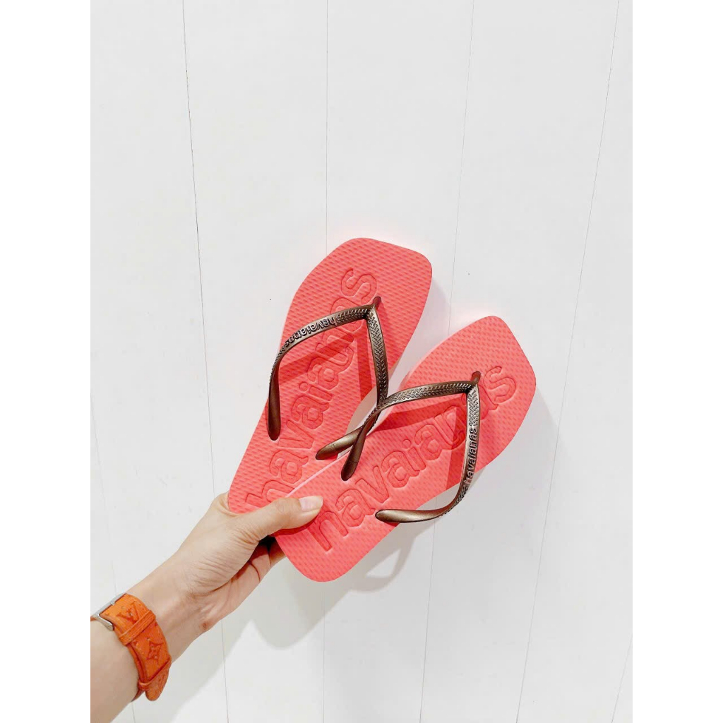 Dép kẹp hava mũi vuông quai nâu