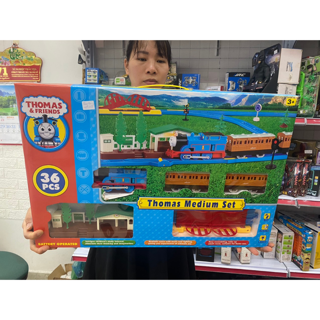 Đồ chơi đường ray xe lửa THOMAS & FRIENDS 36 mảnh cực đẹp
