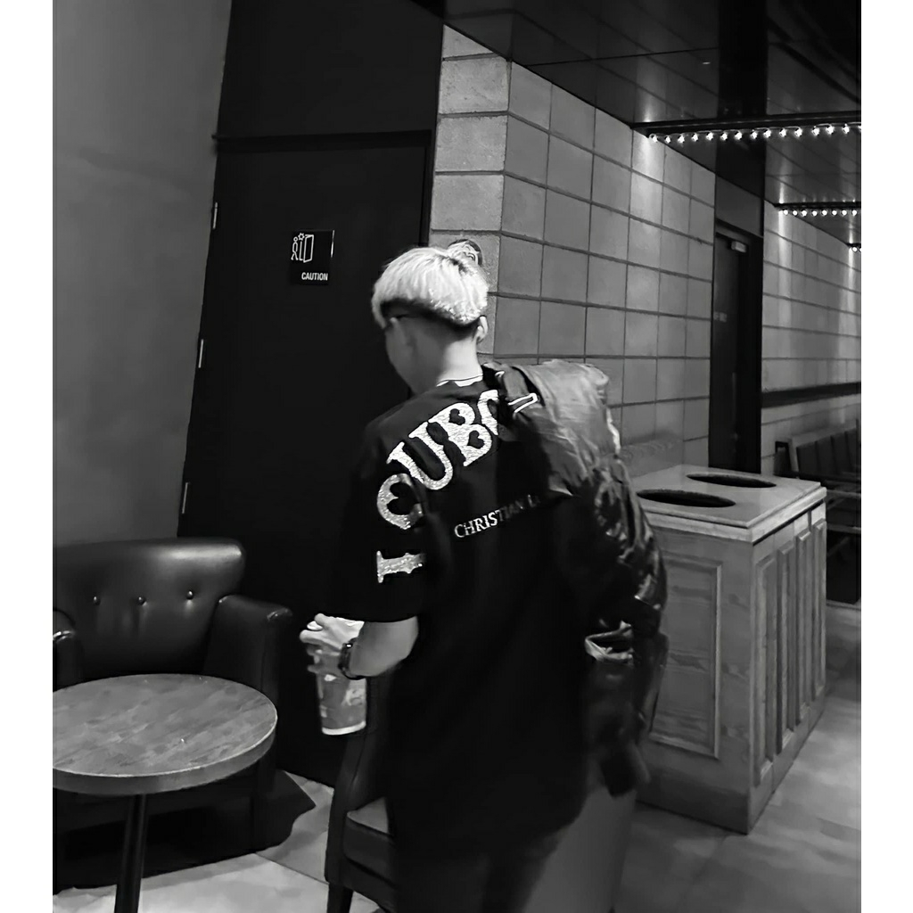 Áo thun LC phối in kim tuyến ngang tay chất liệu cotton siêu đẹp, Áo Phông Unisex Nam Nữ