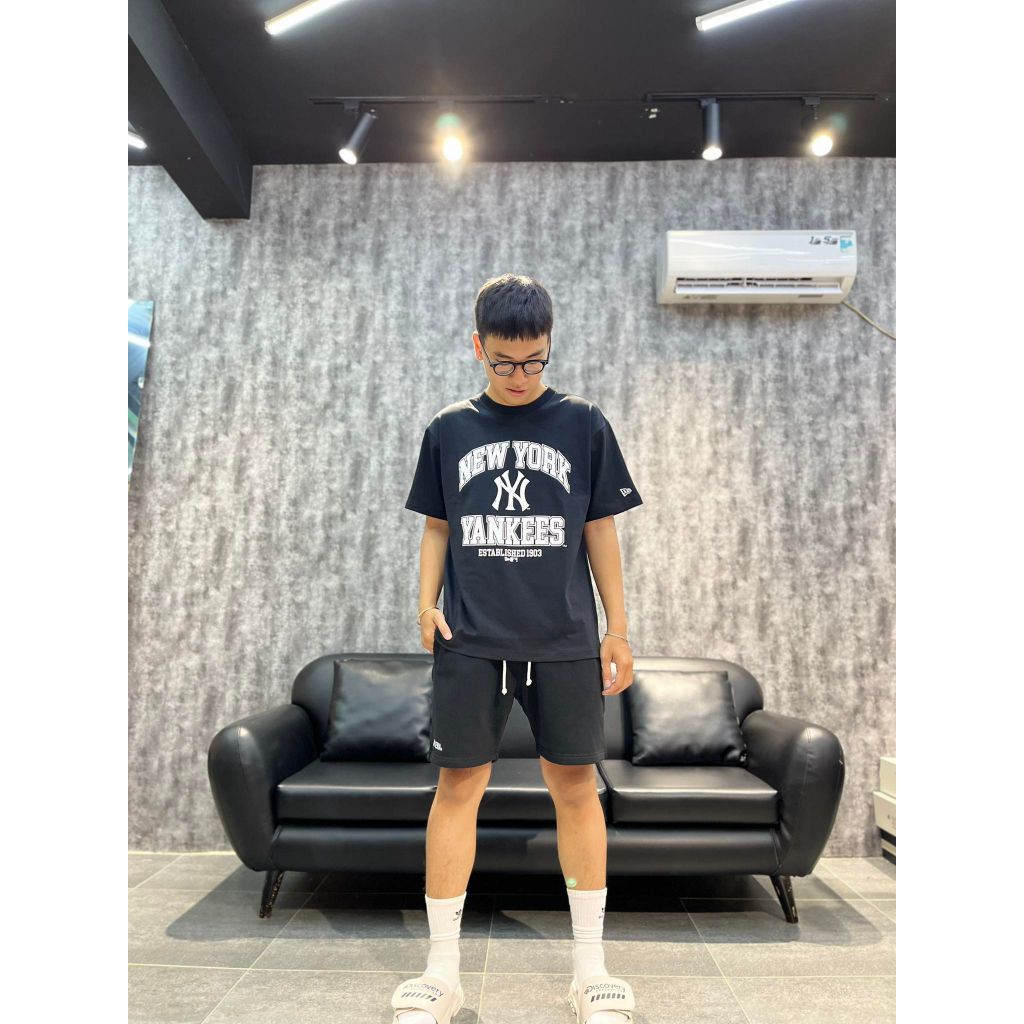 Áo Thun Chính Hãng New York Yankees MLB Arch Logo Nera Shop Xám Store