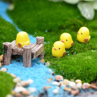Gà con mini làm phụ kiện trang trí tiểu cảnh sen đá, xương rồng, chậu cây để bàn làm mô hình