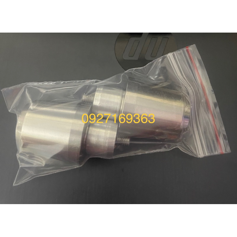 Gù tay lái CNC inox 304 đặc nguyên khối mẫu suzuki , nặng gần 400g giúp cân bằng tay lái .