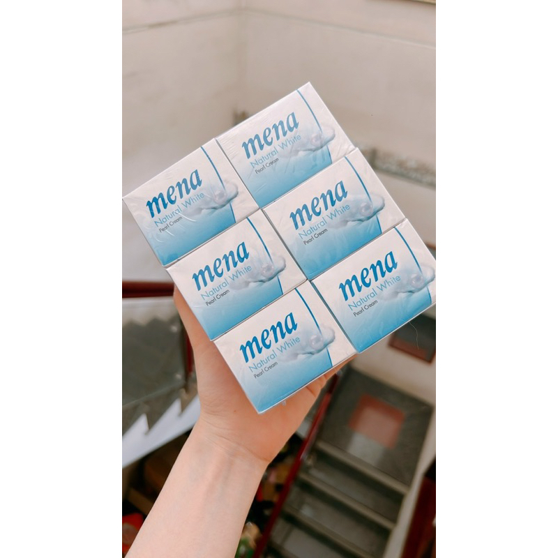 Menaa xanh