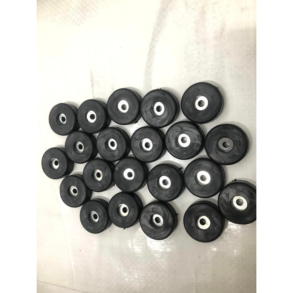 COMBO 8 ĐẾ CAO SU TRÒN LOẠI CAO 1CM DÀNH CHO LOA GIÁ 20K