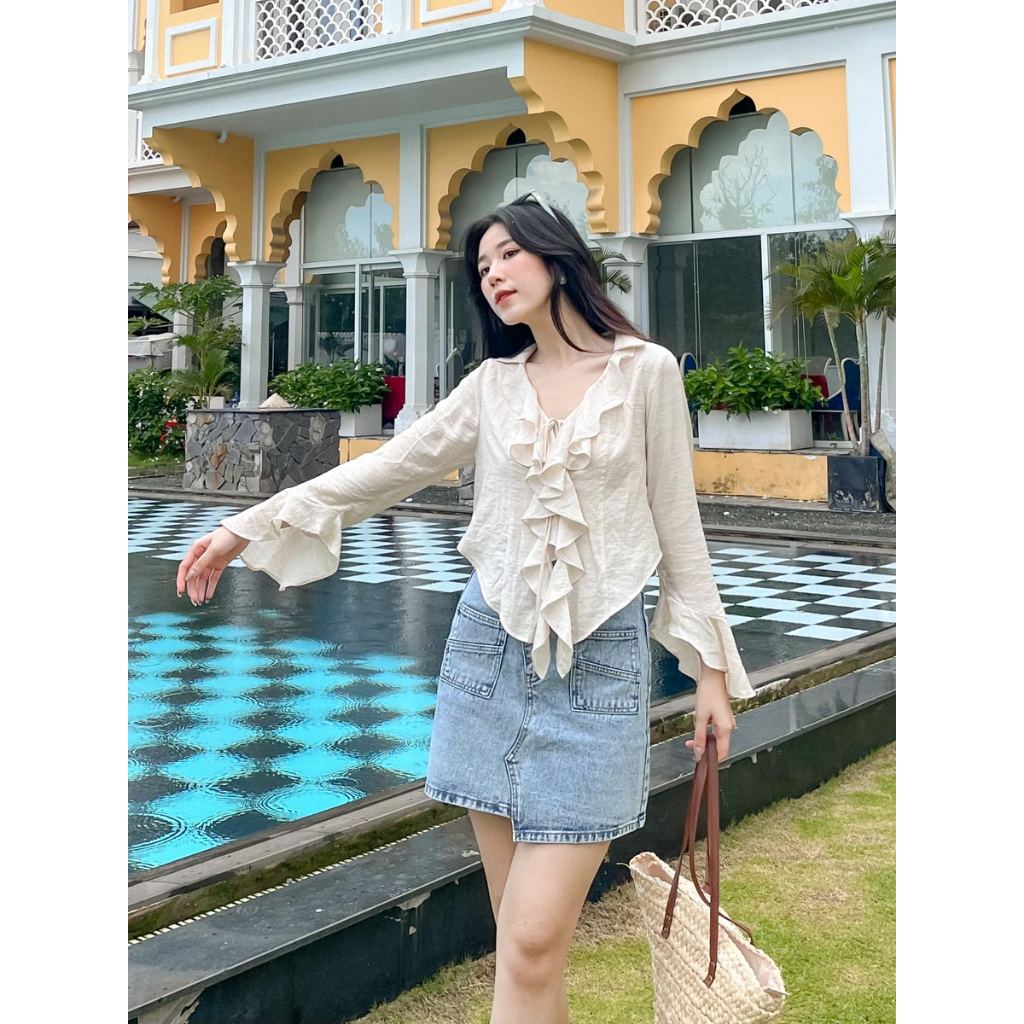 Áo kiểu tay lở cổ gợn sóng 2 lớp thời trang GAGO màu trắng GA4384