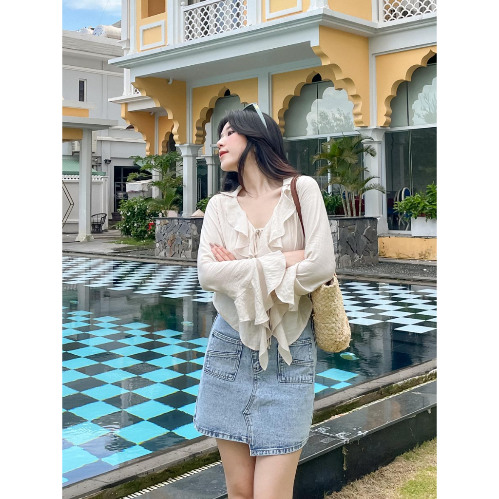 Áo kiểu tay lở cổ gợn sóng 2 lớp thời trang GAGO màu trắng GA4384