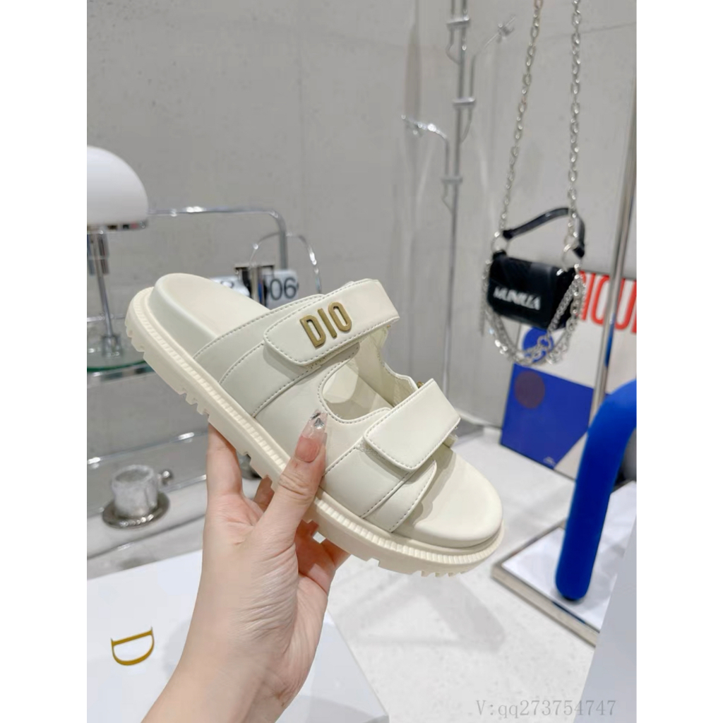 Dép Lê Quai Ngang Cham Shoes - Dép Hai Quai Ngang, Form Dép Đi Êm Chân, Thiết Kế Đơn Giản Nhưng Chưa Bao Giờ Ngừng HOT