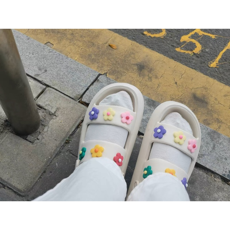 DÉP SANDAL ĐÍNH HOA ULLZANG CUTE DSDDHUC