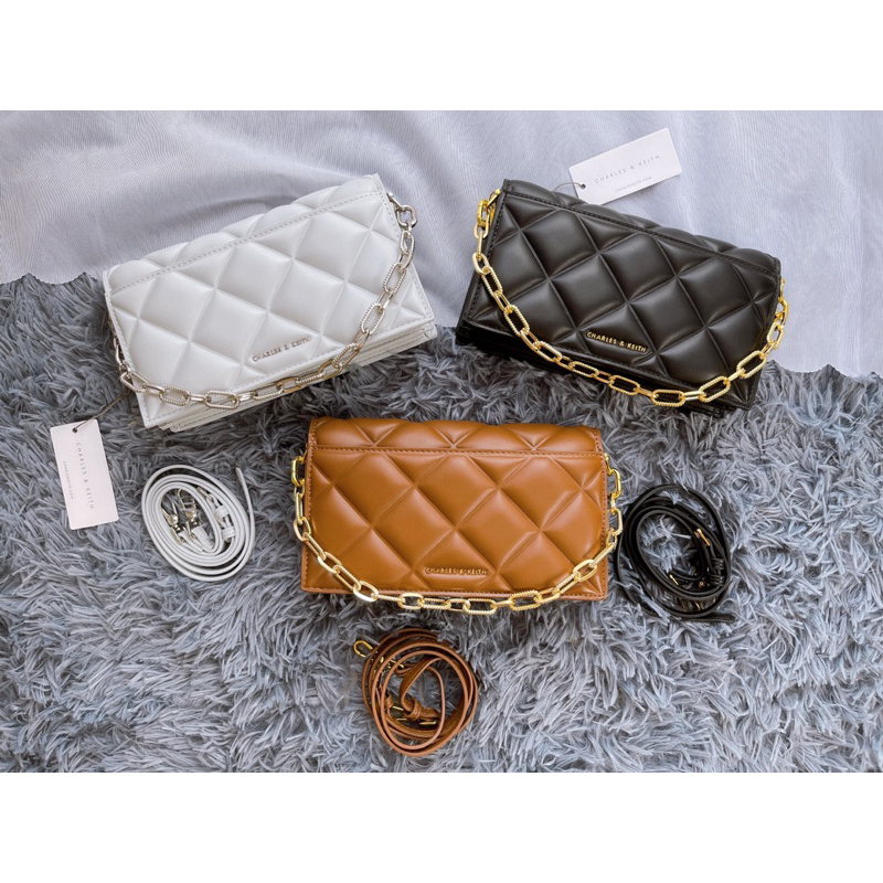 Túi xách nữ CNK Handle Quilted Clutch kèm khăn