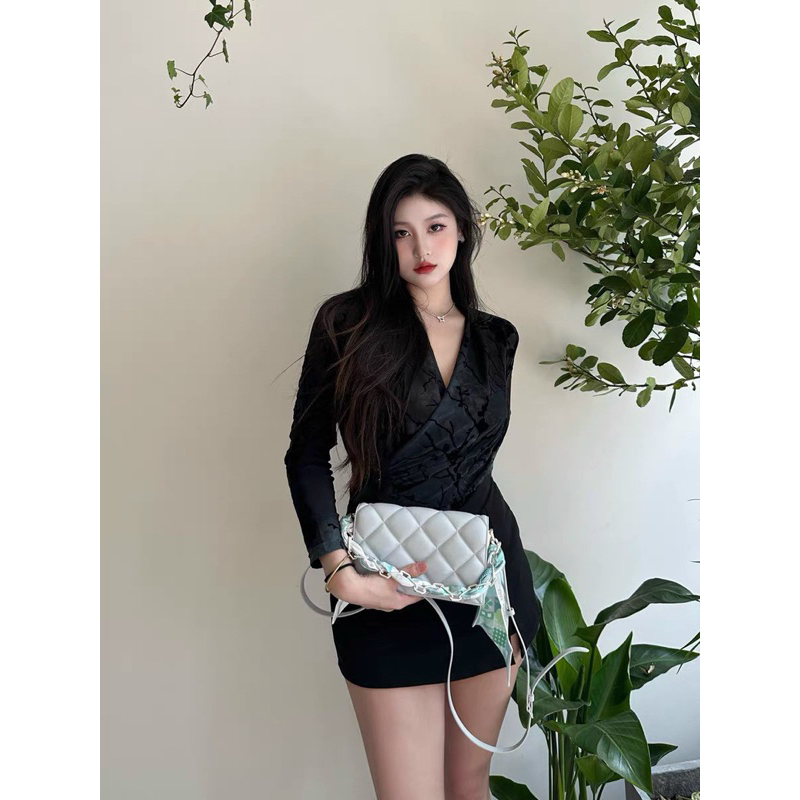 Túi CNK HANDLE QUITED CLUTCH KÈM KHĂN