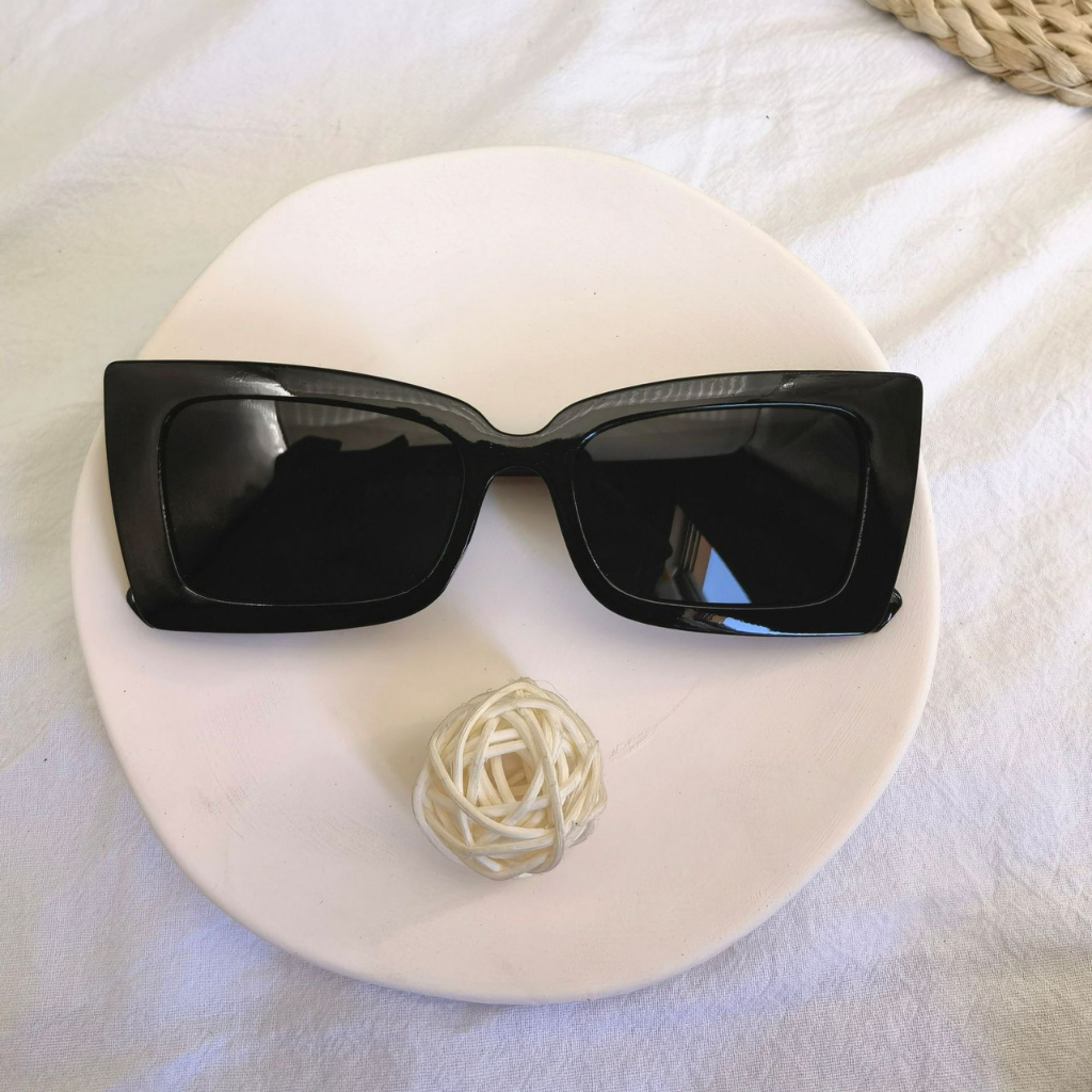 Mắt Kính Mát Nữ Form vuông Nữ Thời Trang Hot trend Teen Sang Chảnh - Hata24h