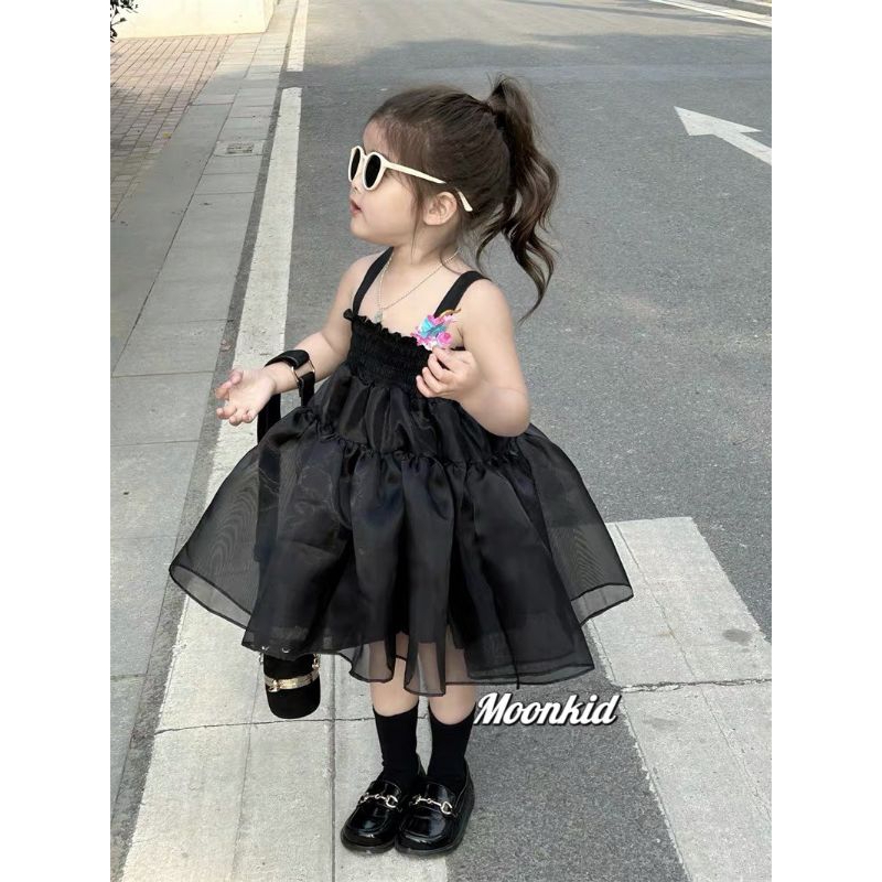 Váy 2 dây bé gái