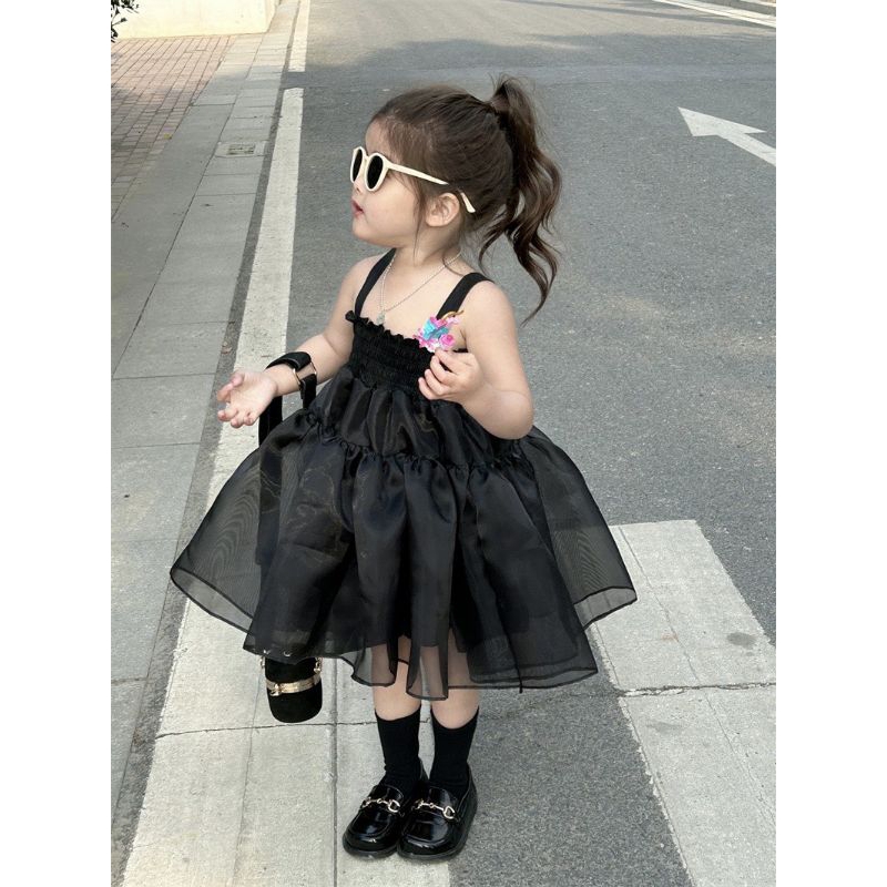 Váy 2 dây bé gái