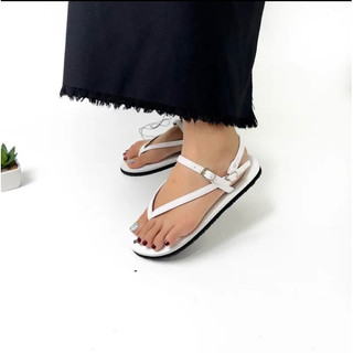 Dép sandal nữ xỏ ngón A17