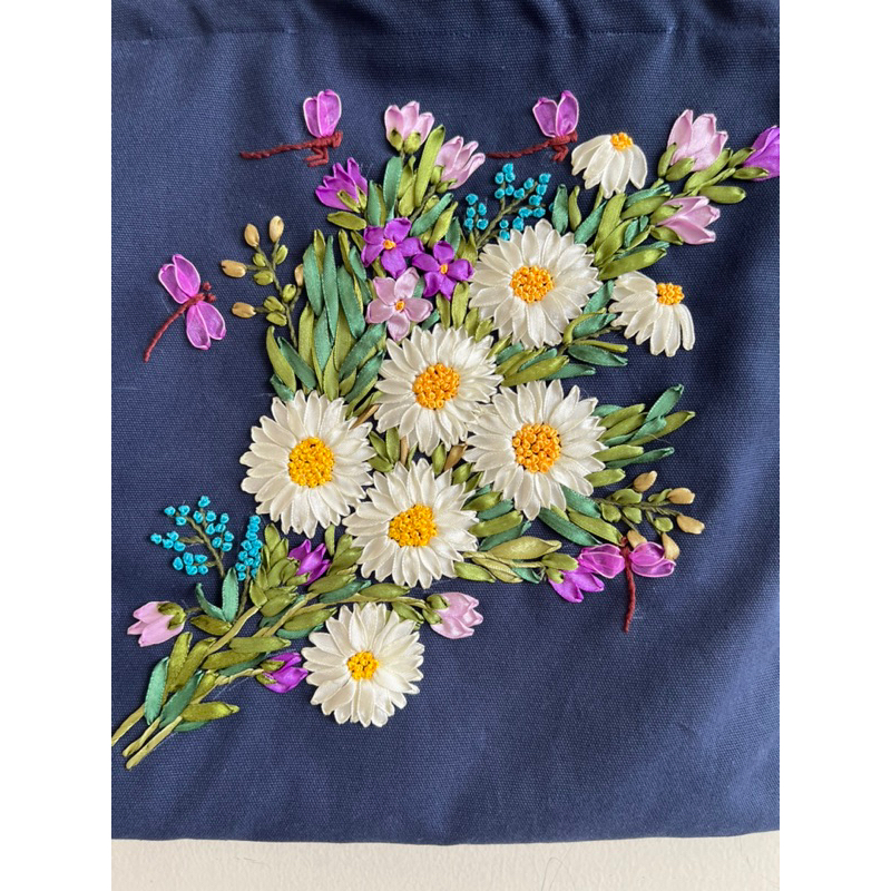 Túi tote thêu tay hoa cúc