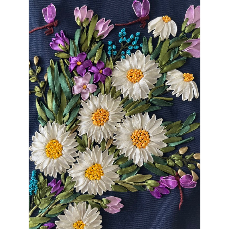 Túi tote thêu tay hoa cúc