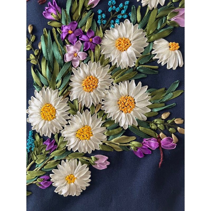 Túi tote thêu tay hoa cúc