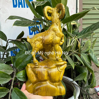Tượng con dê gỗ mun đuôi công cao 30cm