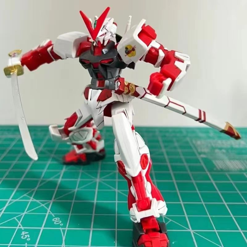 Mô hình gundam 1/144 Gundam Red Heretic